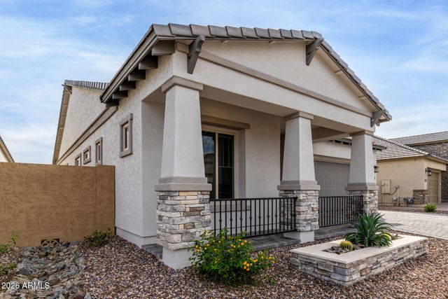 5711 E SCARLET Street, Mesa, AZ 85215