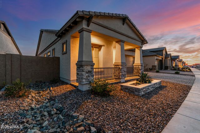 5711 E SCARLET Street, Mesa, AZ 85215