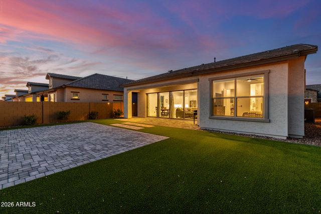 5711 E SCARLET Street, Mesa, AZ 85215