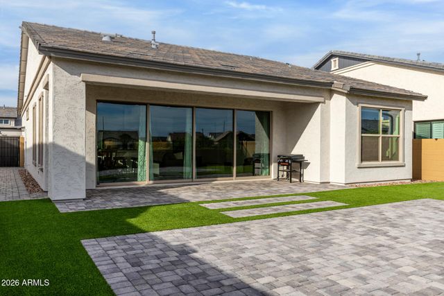 5711 E SCARLET Street, Mesa, AZ 85215