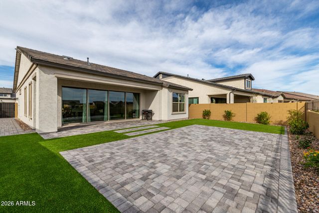 5711 E SCARLET Street, Mesa, AZ 85215