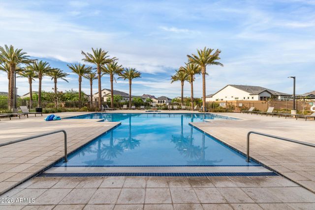 5711 E SCARLET Street, Mesa, AZ 85215