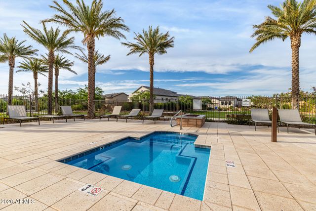 5711 E SCARLET Street, Mesa, AZ 85215