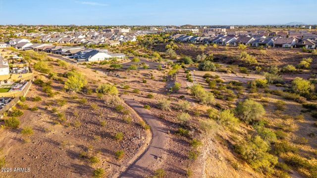 5711 E SCARLET Street, Mesa, AZ 85215