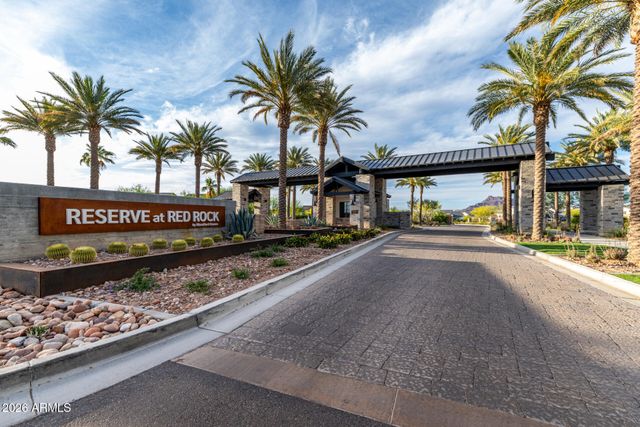 5711 E SCARLET Street, Mesa, AZ 85215