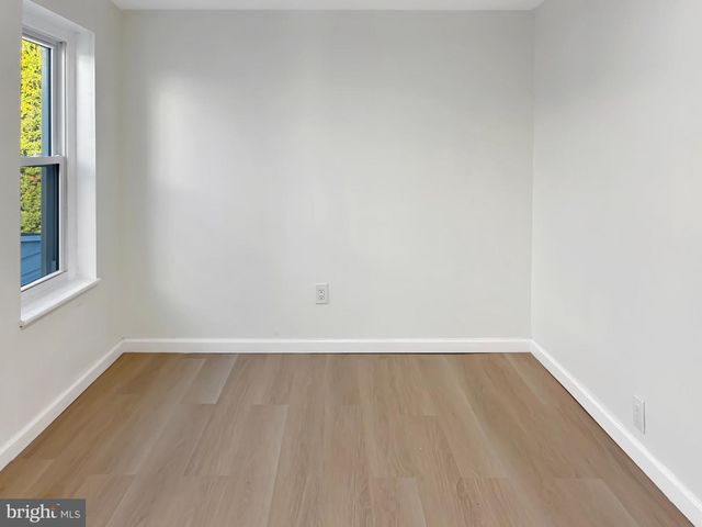 509 LINDEN AVE, Burlington, NJ 08016
