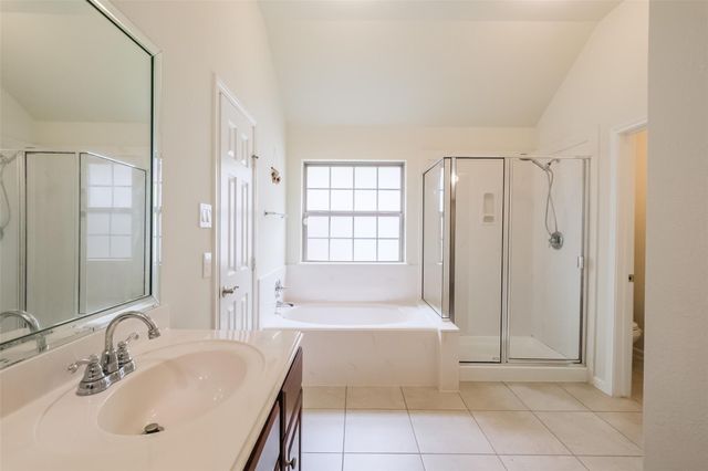 6811 Gonzales Point, Manvel, TX 77578