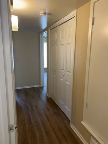 806 Red Bud Drive, Desoto, TX 75115