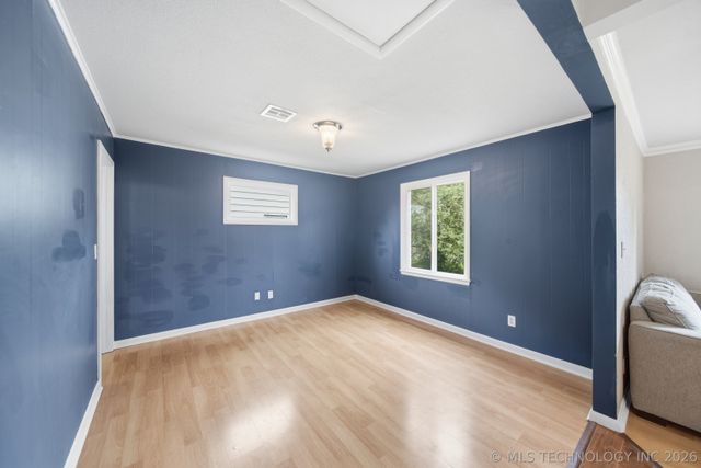 213 E 12th Place, Claremore, OK 74017