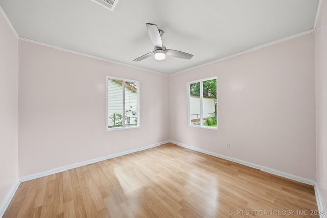 213 E 12th Place, Claremore, OK 74017