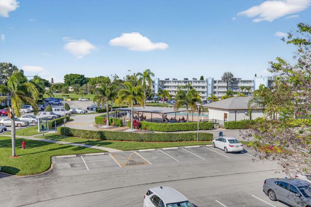 3044 Lincoln C, Boca Raton, FL 33434