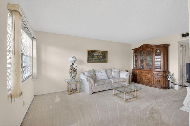 3044 Lincoln C, Boca Raton, FL 33434