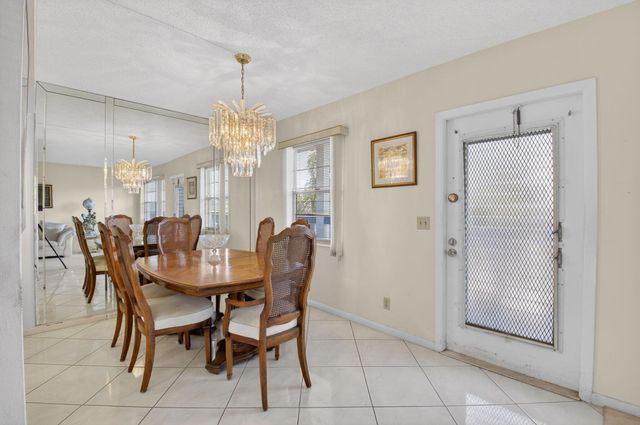 3044 Lincoln C, Boca Raton, FL 33434