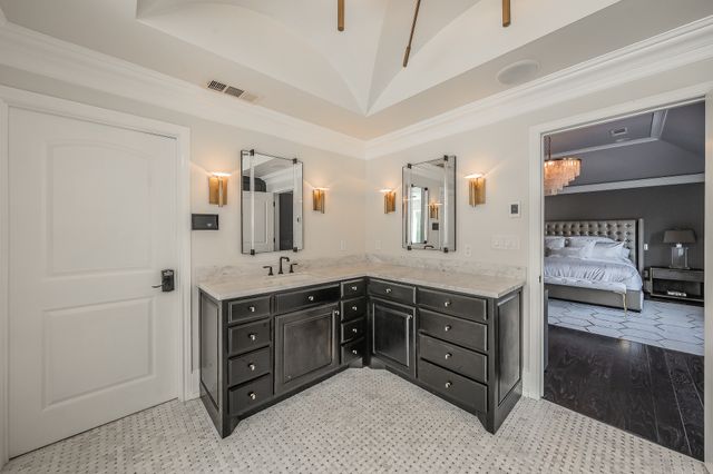 5543 Miller Avenue, Dallas, TX 75206