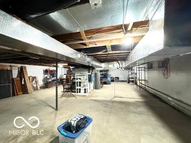 4881 W Us Highway 136, Crawfordsville, IN 47933