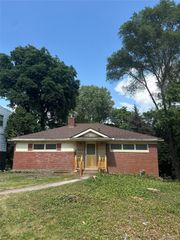 5910 Lakewood Boulevard, Village Of Clarkston, MI 48346