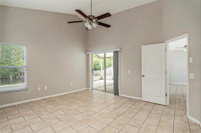 31203 WRENCREST DRIVE, Wesley Chapel, FL 33543