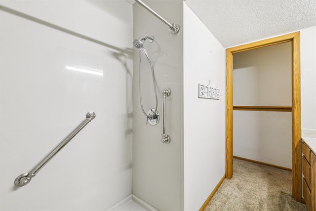 3863 NE 88th Street, Altoona, IA 50009