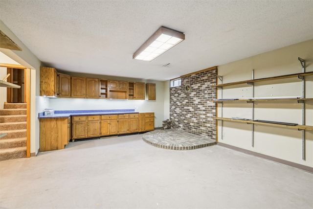 3863 NE 88th Street, Altoona, IA 50009