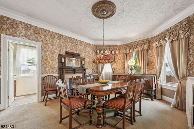 7 High St, Stanhope Boro, NJ 07874