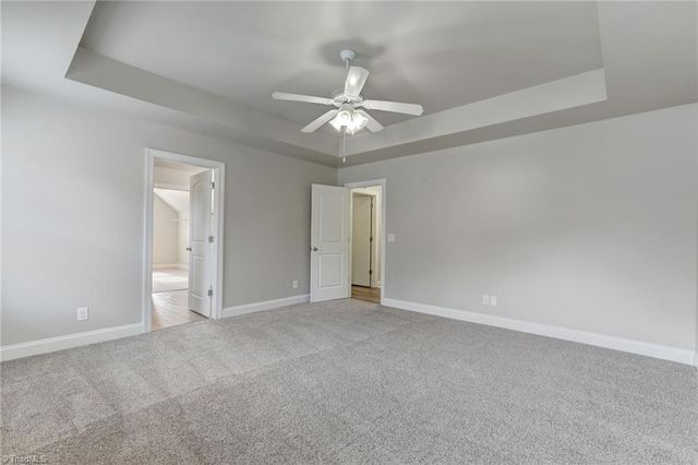 628 Woodlake Park Drive, Kernersville, NC 27284