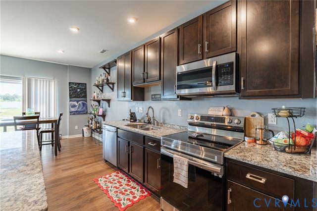 11419 Dunmore Mill Ct, Chester, VA 23831