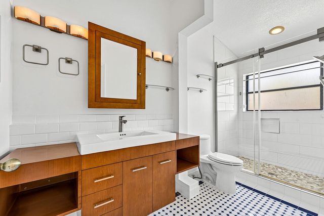 5662 SE Schooner Oaks Way, Stuart, FL 34997