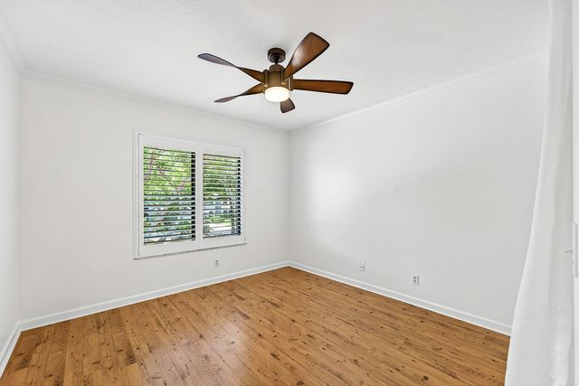 5662 SE Schooner Oaks Way, Stuart, FL 34997