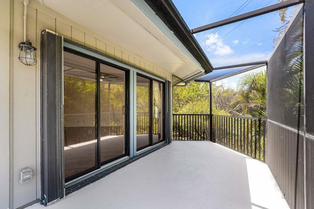 5662 SE Schooner Oaks Way, Stuart, FL 34997