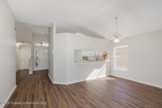 11718 Wheatfield Loop, Hudson, FL 34667