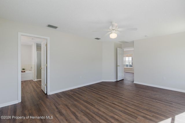 11718 Wheatfield Loop, Hudson, FL 34667