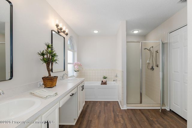 11718 Wheatfield Loop, Hudson, FL 34667