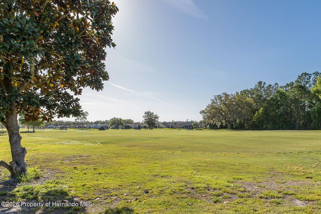 11718 Wheatfield Loop, Hudson, FL 34667