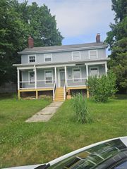 14 rams hill Road, Glenwood Landing, NY 11757