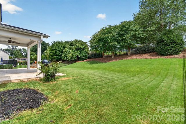 113 Heron Cove Loop, Mooresville, NC 28117
