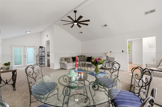 2301 S Kemah Drive S, Kemah, TX 77565