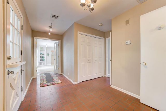 1744 Westbrooke Terrace, Norman, OK 73072