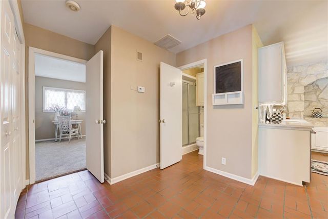 1744 Westbrooke Terrace, Norman, OK 73072