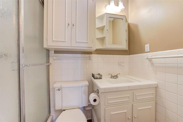 1744 Westbrooke Terrace, Norman, OK 73072