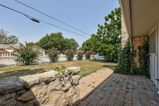 1744 Westbrooke Terrace, Norman, OK 73072