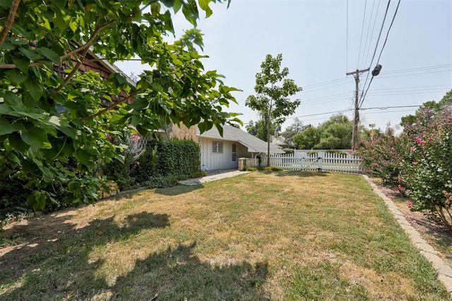 1744 Westbrooke Terrace, Norman, OK 73072