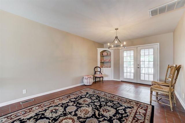 1744 Westbrooke Terrace, Norman, OK 73072