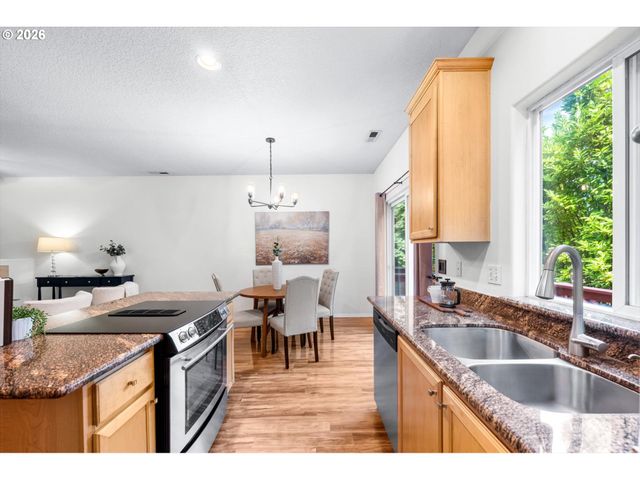 14675 Sw CATALINA Dr, Portland, OR 97223