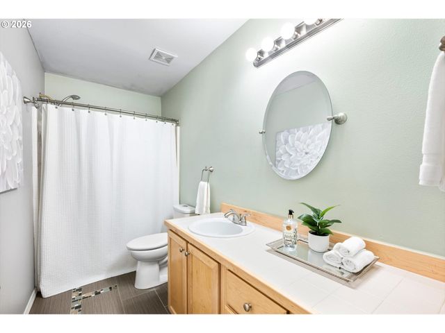 14675 Sw CATALINA Dr, Portland, OR 97223