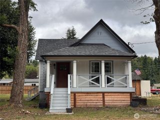 203 E 6th Street, Bucoda, WA 98530
