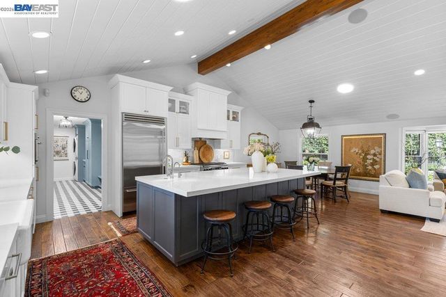 1397 Pine Tree Dr, Alamo, CA 94507