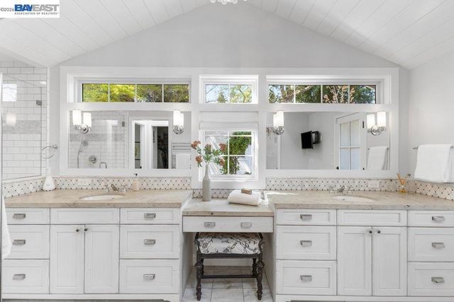 1397 Pine Tree Dr, Alamo, CA 94507