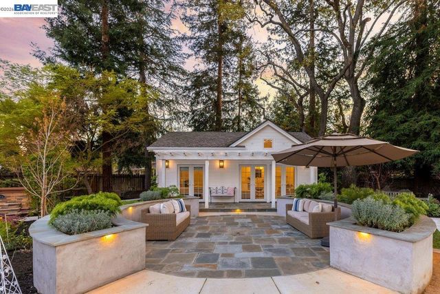 1397 Pine Tree Dr, Alamo, CA 94507