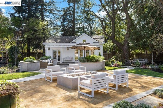 1397 Pine Tree Dr, Alamo, CA 94507