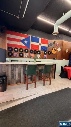 55 Broadway, Newark, NJ 07104